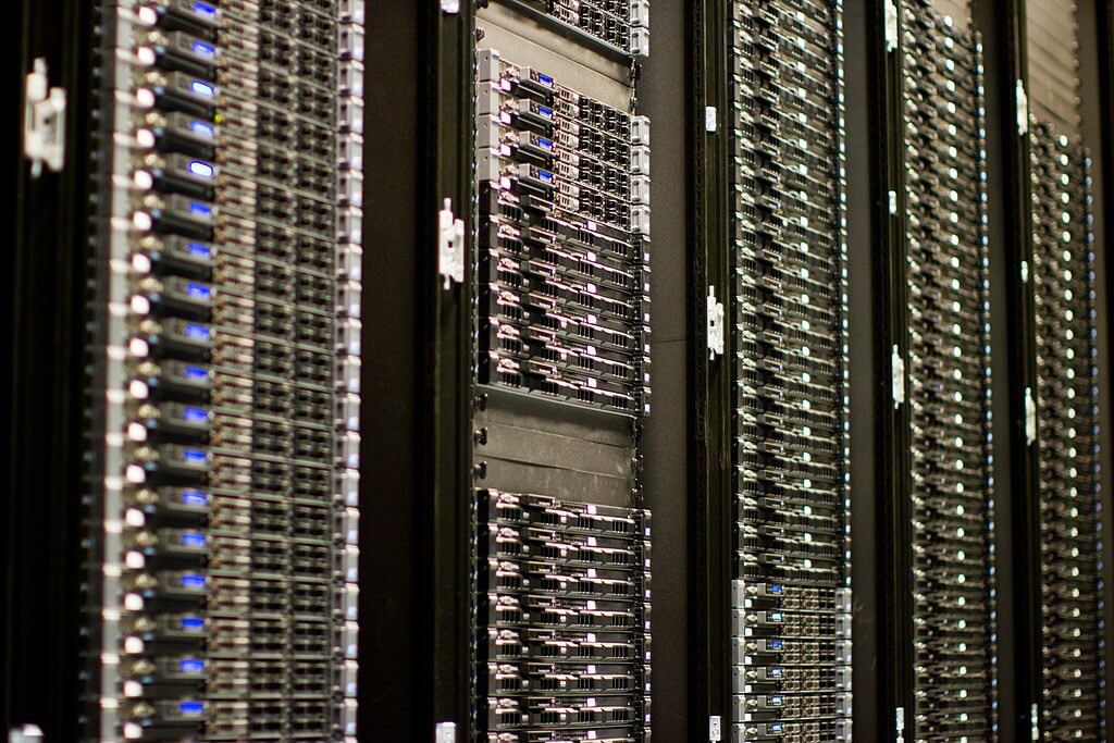 image of server from Wikipedia