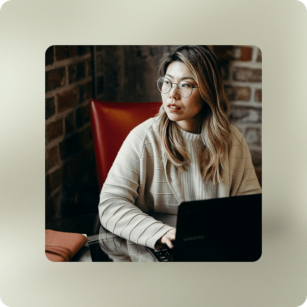 why use email signature image